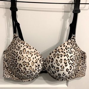 Victoria Secret - Dream Angels. Lightly Lined. Full Coverage. 38 D